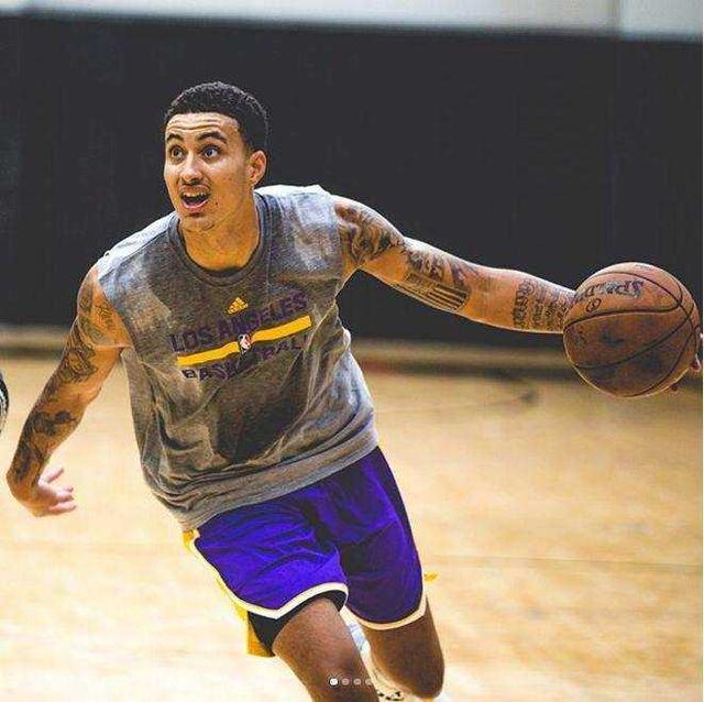 以数据为底 以数据为底