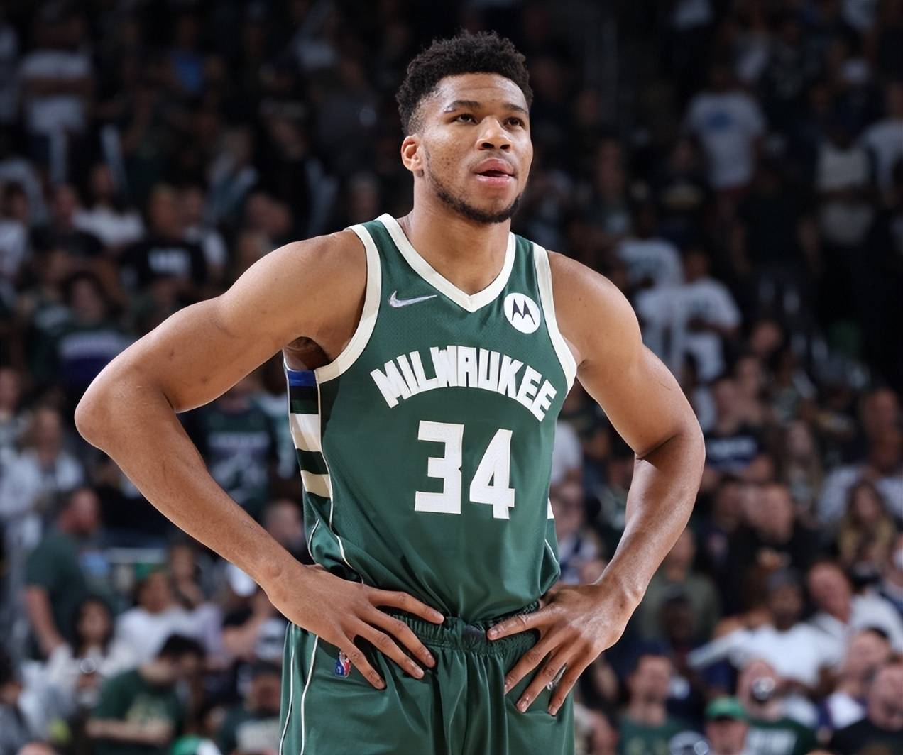 奏与配球为 奏与配球为